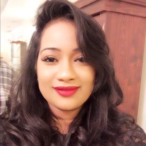 Meet your Posher, Shruti